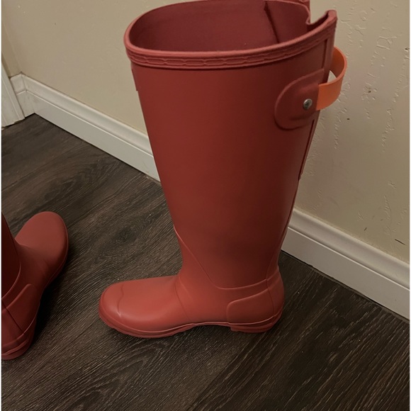 Bright pink hunter boots size 7 - Picture 6 of 7